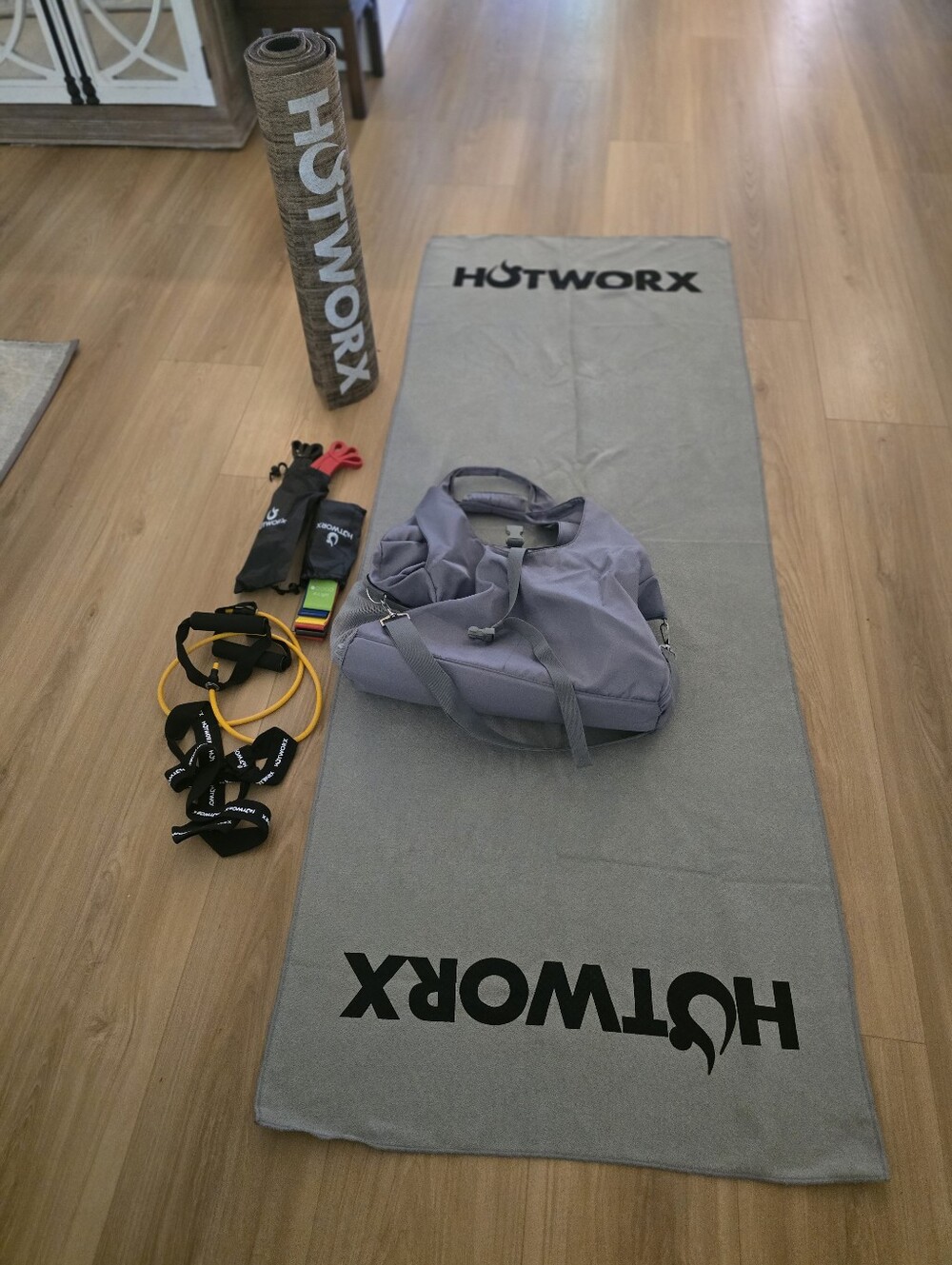HotWorx Fitness Bundle Set with Grey Carry Bag